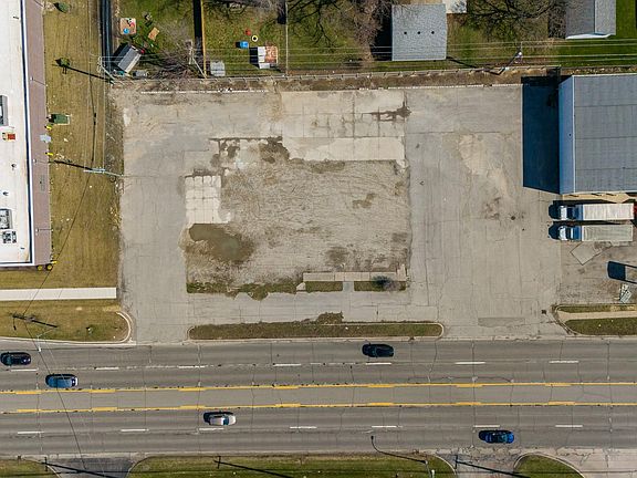 4th image of 1248 N Telegraph Rd