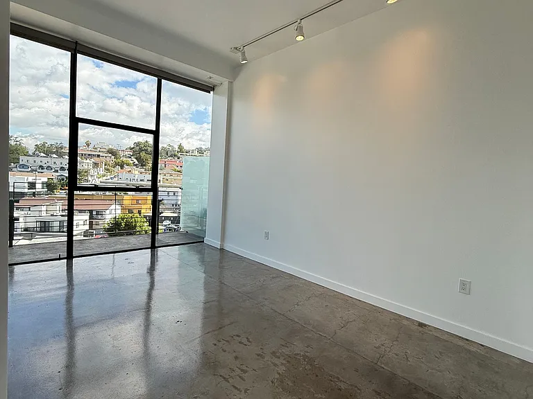 The Elysian — Photo 21