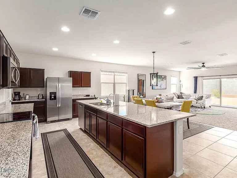 2418 E Santa Barbara Trl — Photo 12