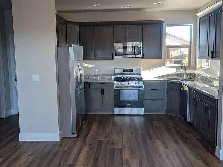 500 S Rock Creek Dr — Photo 5