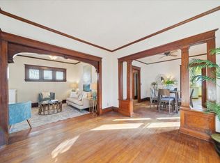 2906 Oliver Ave N, Minneapolis, MN 55411