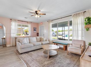 2310 Flamingo Dr, Hollywood, FL 33023