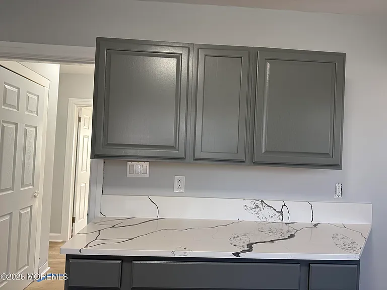 464 2nd Ave #1 — Photo 23