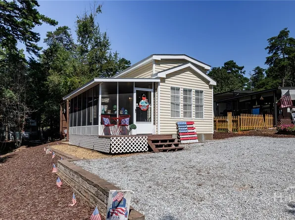 44 Admiral Drive, Hartwell, GA 30643
