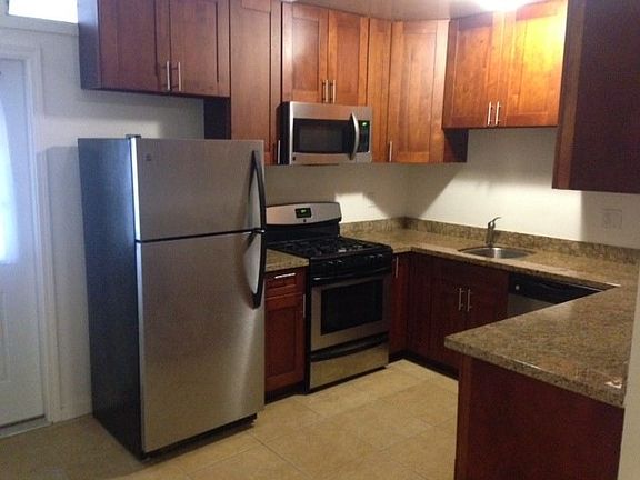 5th image of 3930 Geary Blvd #1