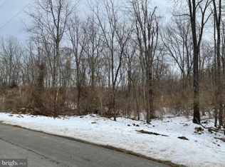 Gold Miller Rd, Bunker Hill, WV 25413