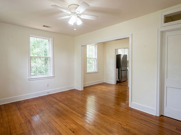 2nd image of 2718 Oaklawn Ave