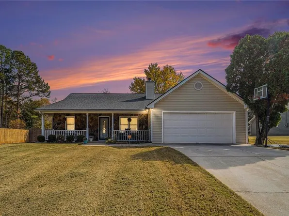 40 Willow Tree Ter, Covington, GA 30016