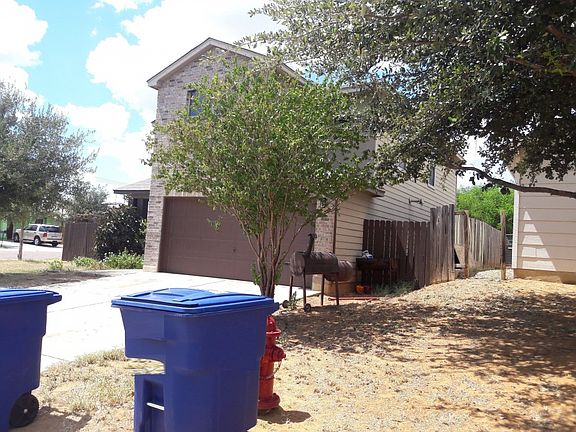 4th image of 212 Lipan Dr