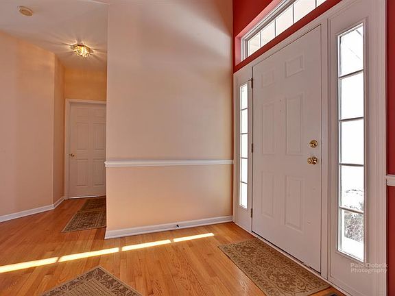 2nd image of 253 Buckingham Dr