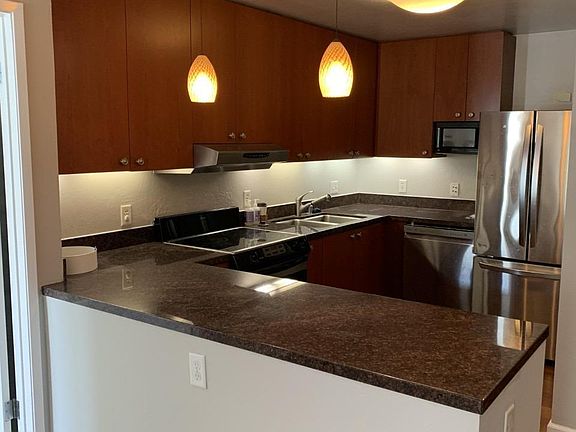 5th image of 88 King St Unit 308