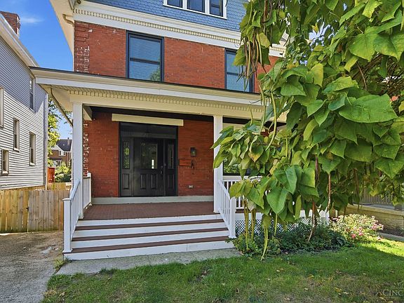 2nd image of 1333 Myrtle Ave