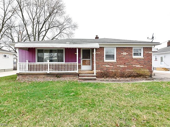 2nd image of 490 Stephens Rd