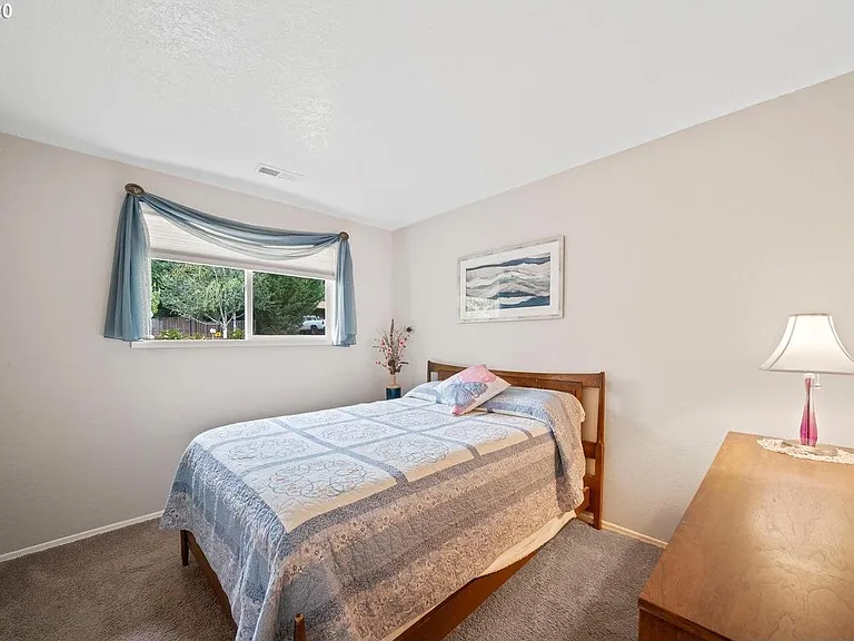 12640 SE Lani Ln — Photo 14