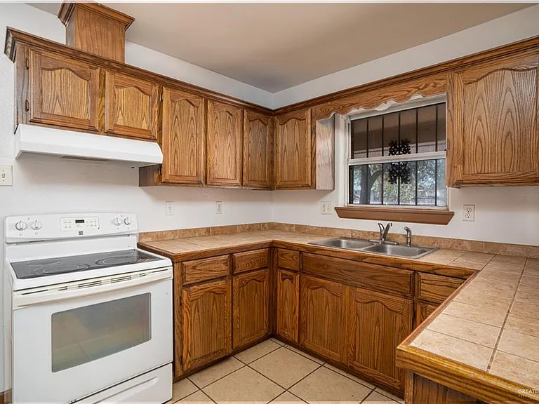 612 La Vista Ave — Photo 11