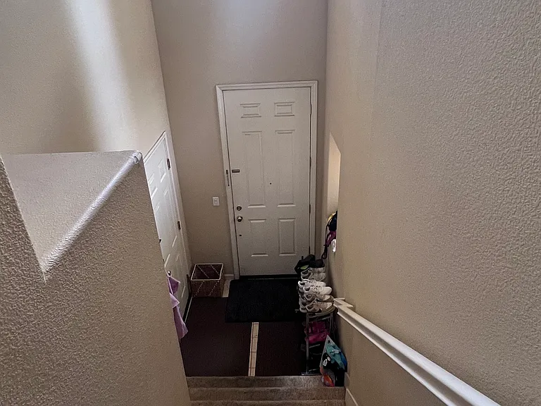 581 Adeline Ave — Photo 11