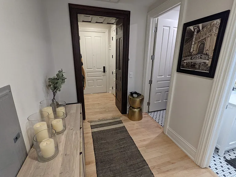 Motley School Apartments — Photo 46