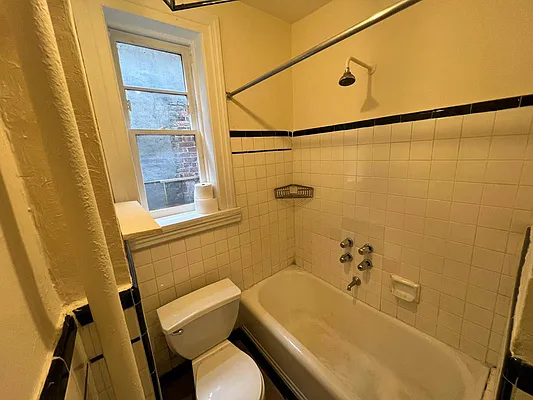 Rented by Best Apartments North Inc | media 26