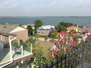 14 Intrepid Cir, Rockwall, TX 75032