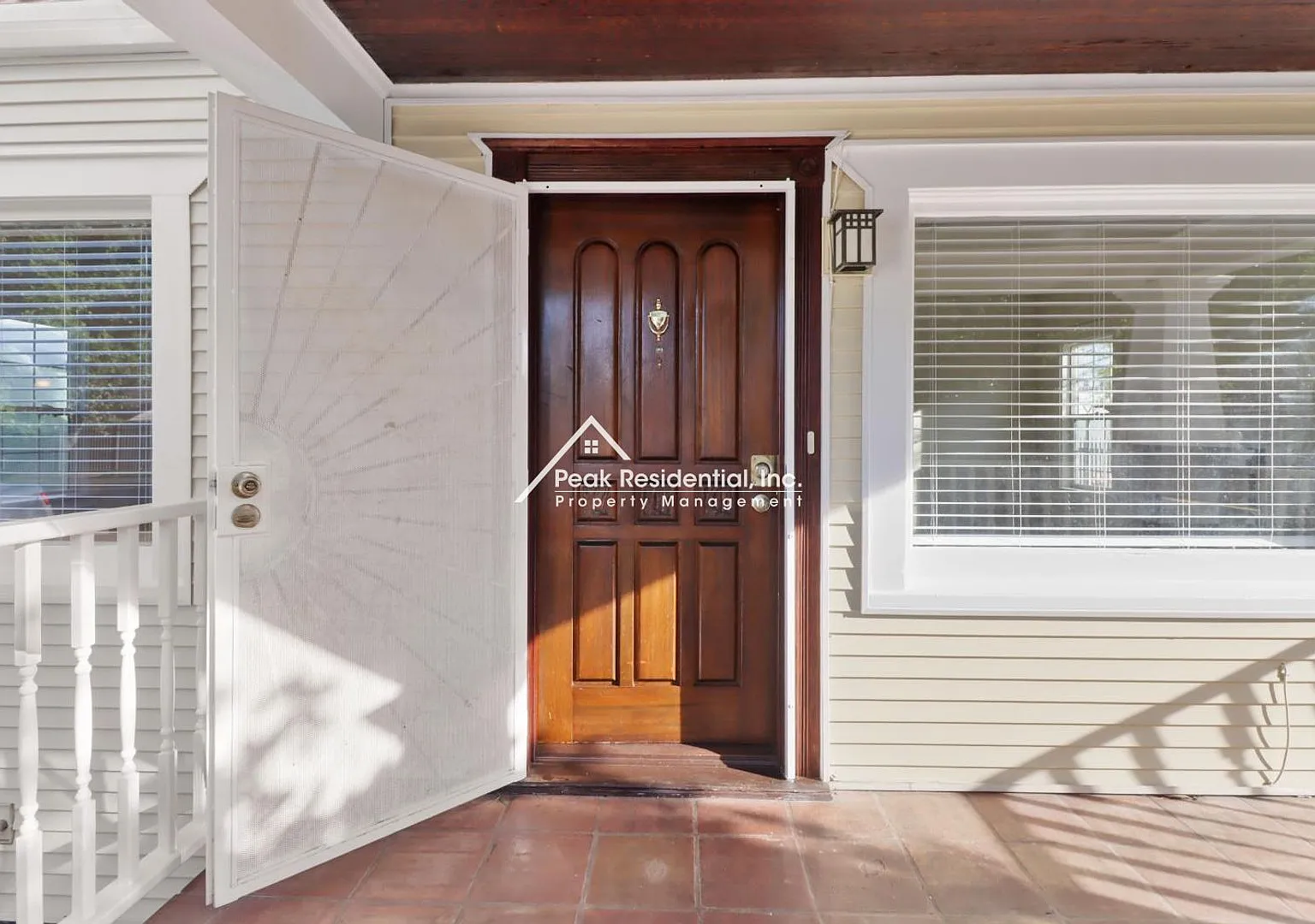 Charming 3bd/2ba Sacramento Duplex — Photo 3