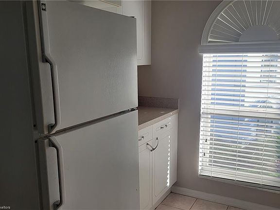5th image of 502 Chelsee Way