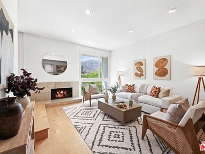 17085 Palisades Cir, Pacific Palisades, CA, 90272