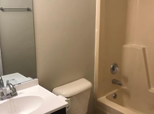 218 Clinton Dr, Paris, KY 40361