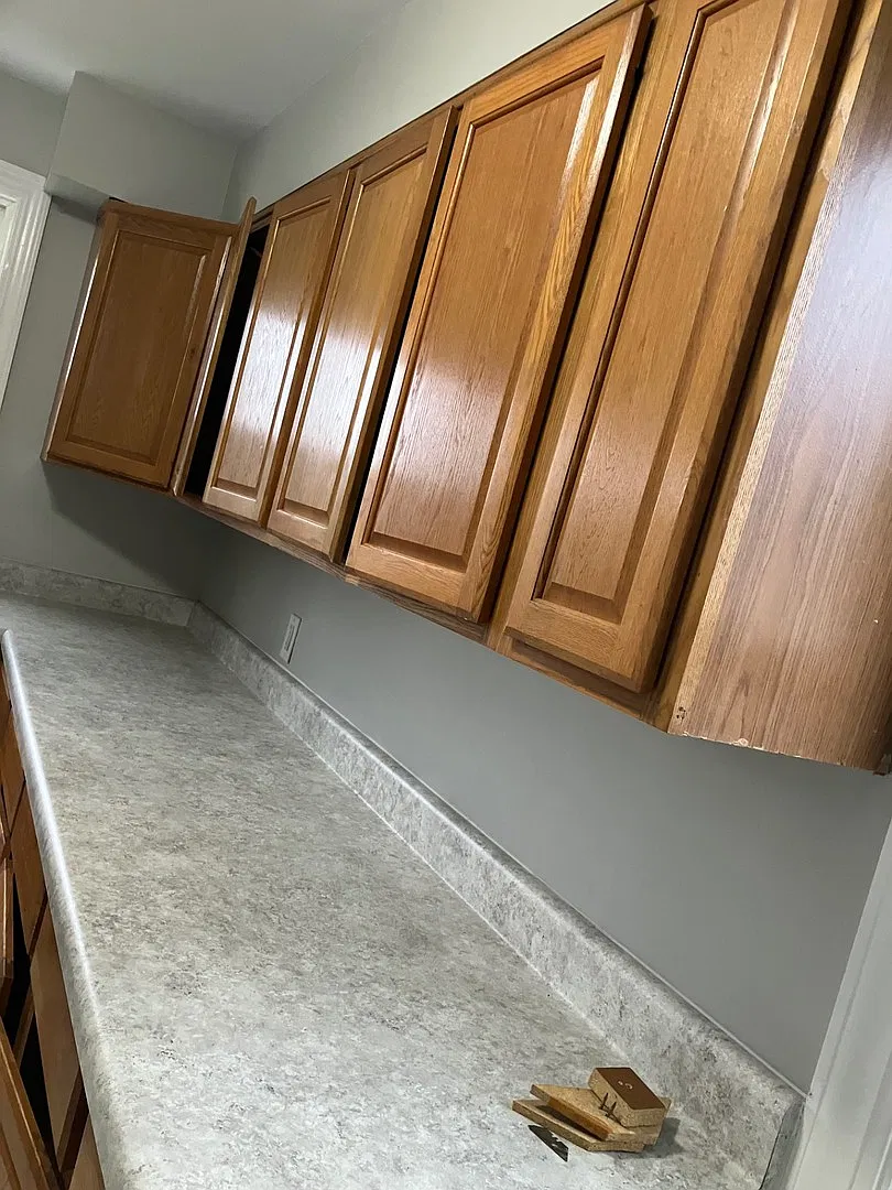 3 bed, 1000 sqft, $2,200 — Photo 3