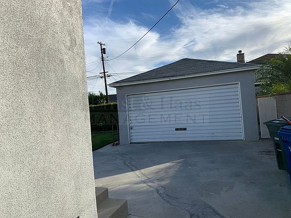 3rd image of 6134 Tanglewood St