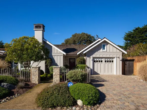 26334 River Park Pl, Carmel, CA 93923