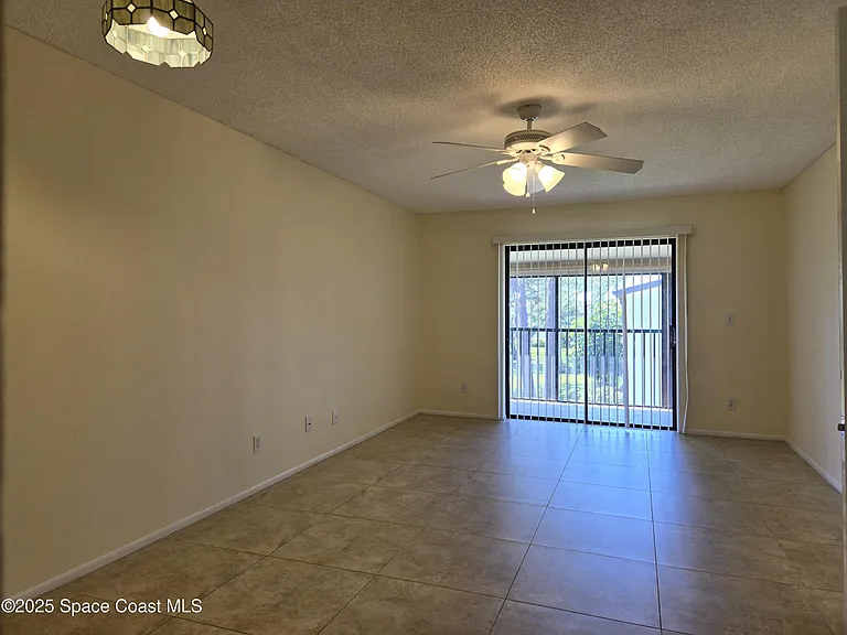 505 Landings Way #10 — Photo 13