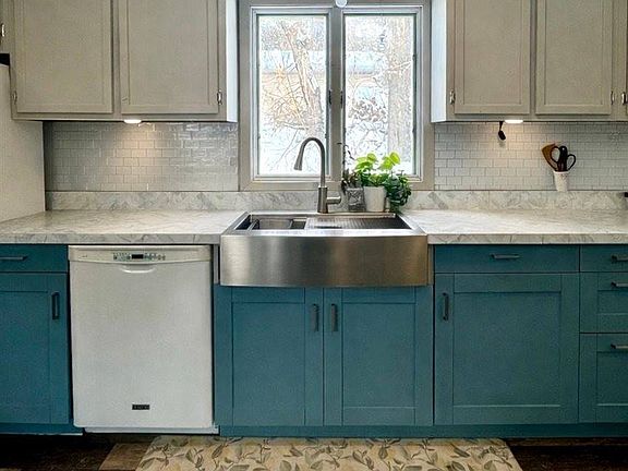 5th image of 17196 Dewes Rd