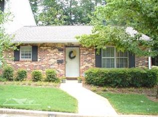 402 Promenade Ct, Marietta, GA 30064