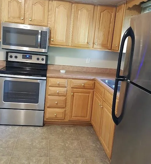 237 Greenfield Pkwy — Photo 5