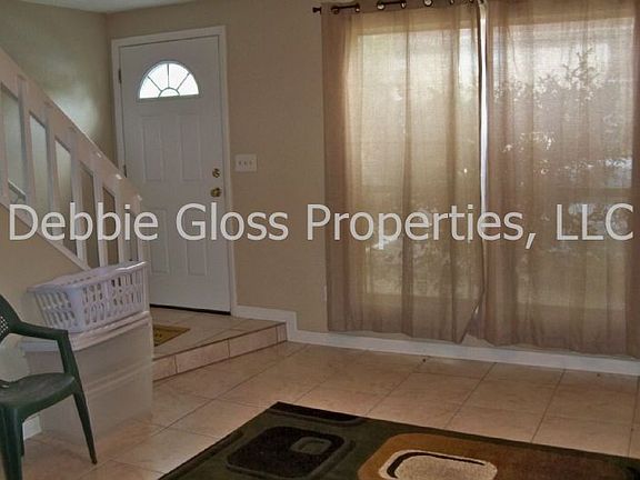 2nd image of 608 Casa Park Ct #K
