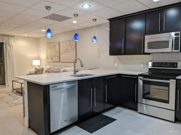 201 Pensacola Beach Rd APT D21, Gulf Breeze, FL 32561