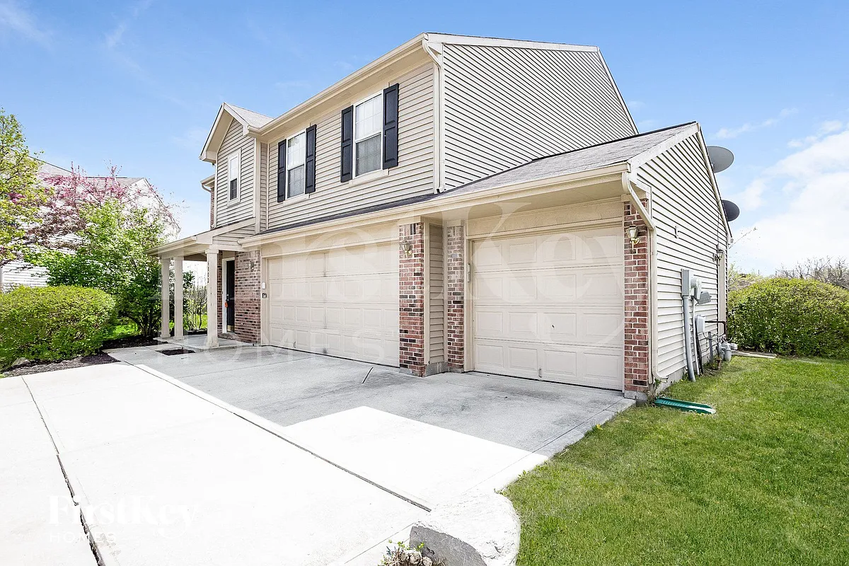 Building Photo - 6802 N Denton Ct