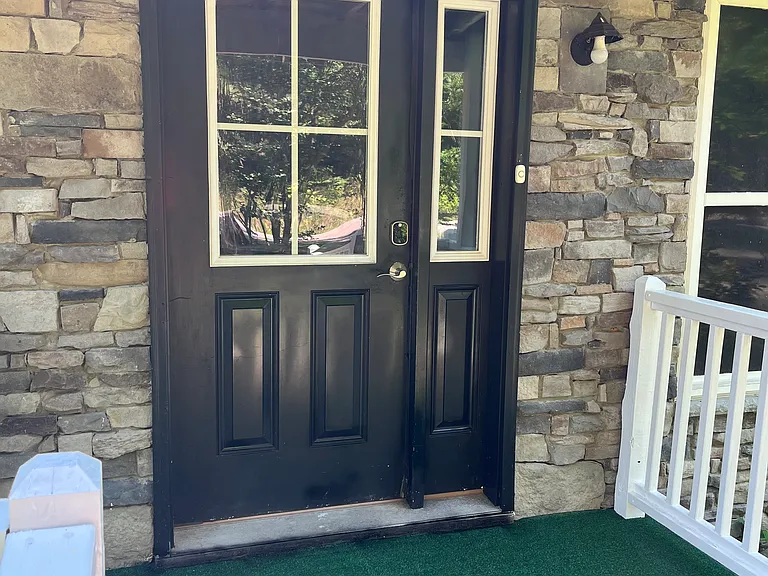 409 Summit Rd — Photo 9