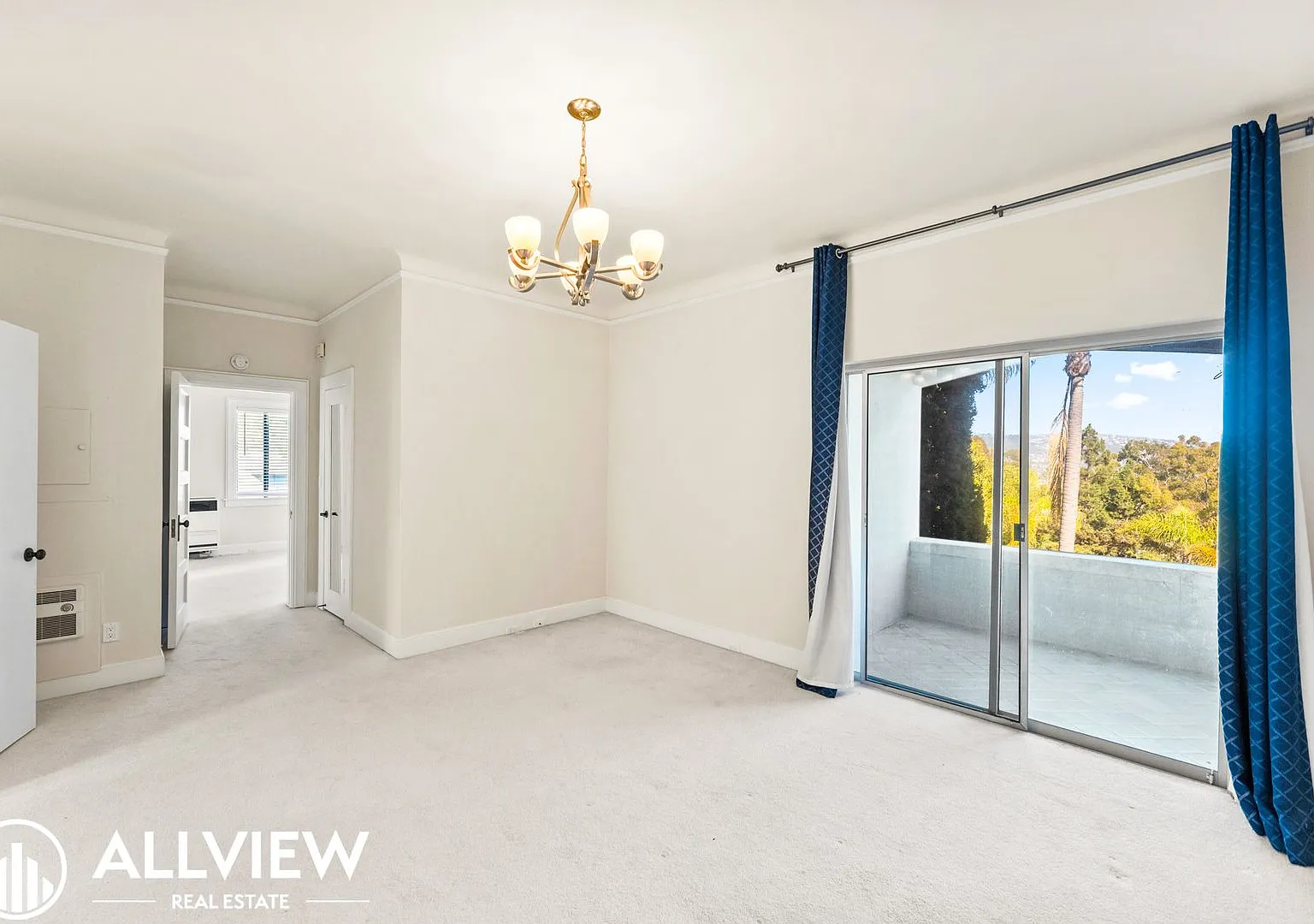 770 Hillcrest Drive — Photo 3