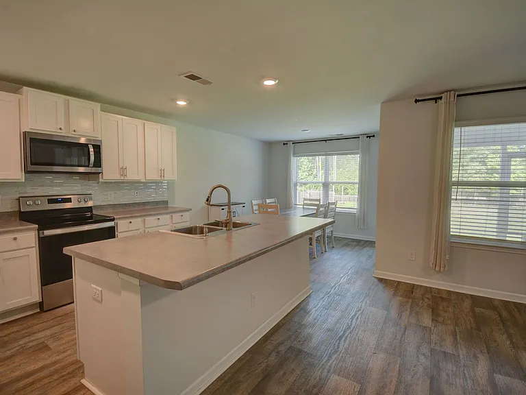 13 Evian Ct — Photo 14