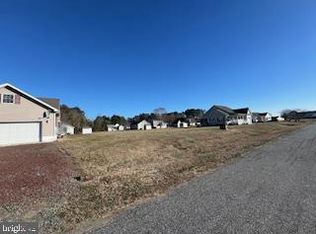 72 Doubloon Dr, Greenbackville, VA