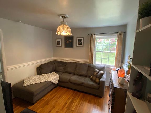 3rd image of 3005 Conner Dr APT 3