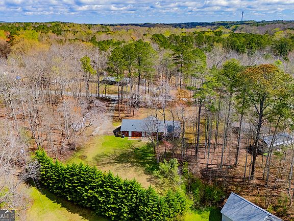 5th image of 920 Courthouse Rd