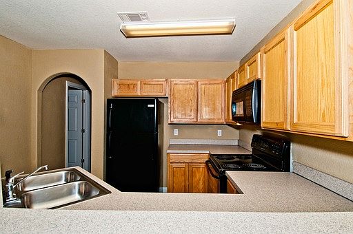 4th image of 317 Tyler Ct Unit 202