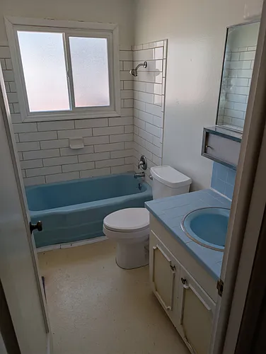 372 W 16th St #2 Photo 1