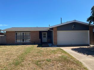 121 Tuna Ave, Galveston, TX 77550