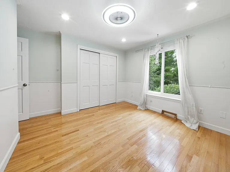 7 Sherborne Cir — Photo 19