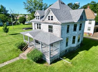 116 N 5th St, Chatsworth, IL 60921