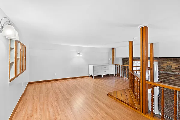 Rented by Compass | media 10