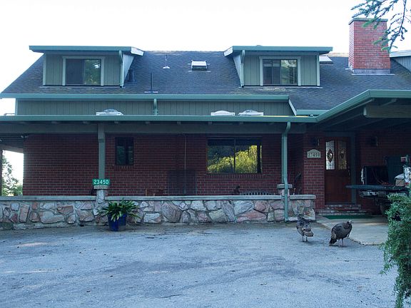 2nd image of 23450 Glenwood Dr Room B